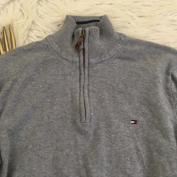 🍁SOLD🍁Tommy Hilfiger 1/2 Zip Pullover Sweater - Picture 2 of 5